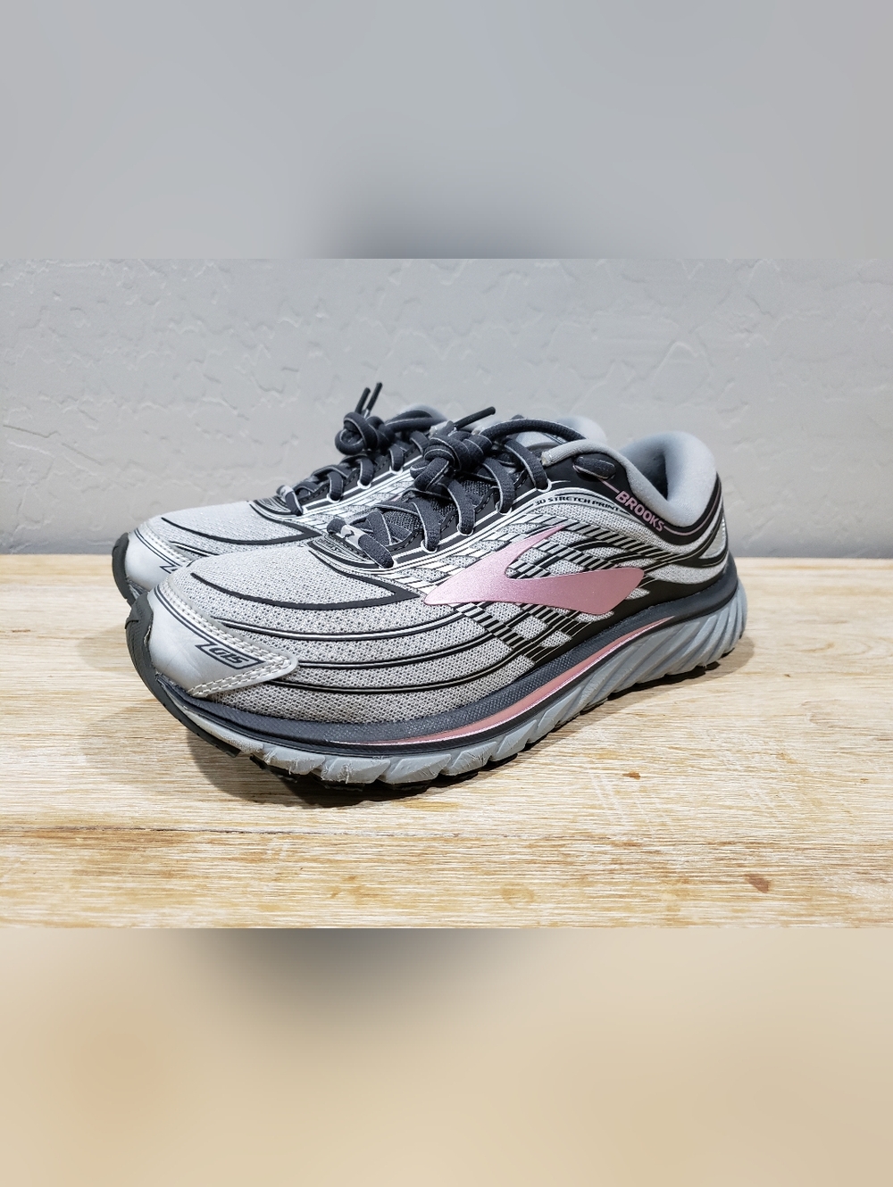 BROOKS Women's Ghost 15 Running Shoes (9.5M) Gray/Silver/Rose